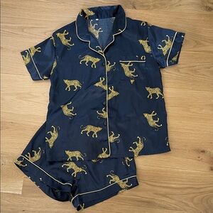 Silk Pajamas with Leopard Print in Navy and Gold